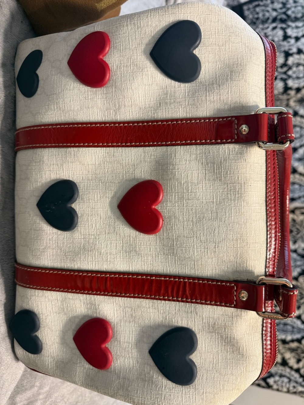 Authentic Gucci Boston Bag with Red and Black Heart Appliqués - Picture 5 of 11